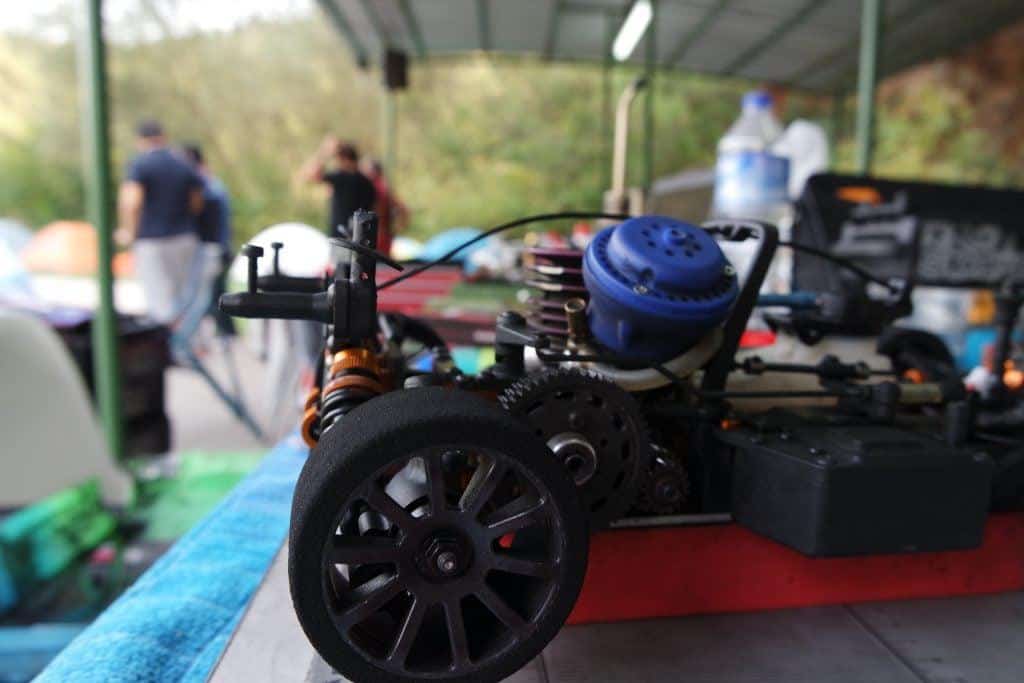 model araba nitro motor