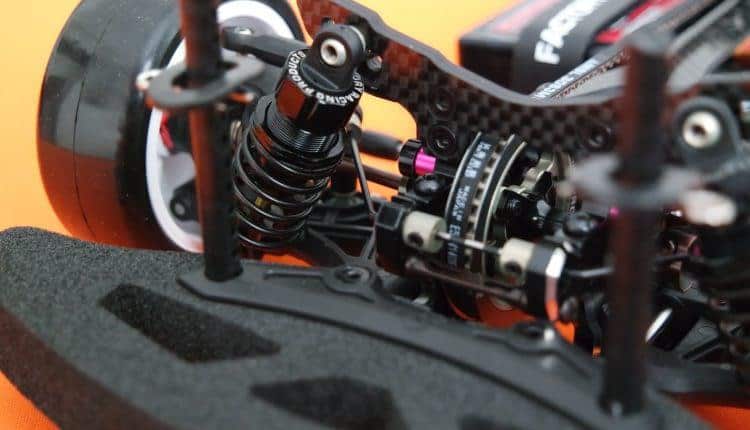 Rc model araba touring